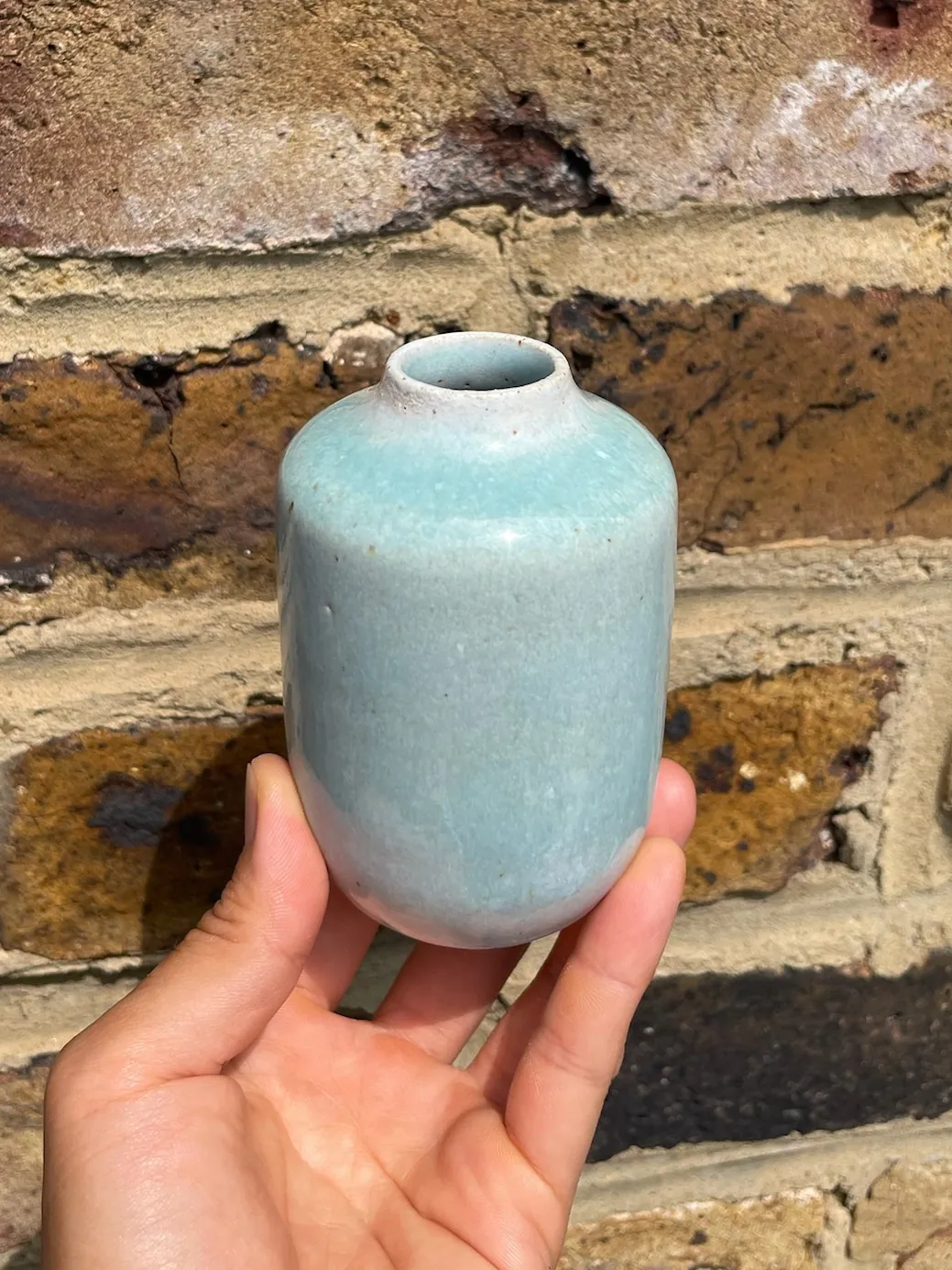 Vase 003, view 1
