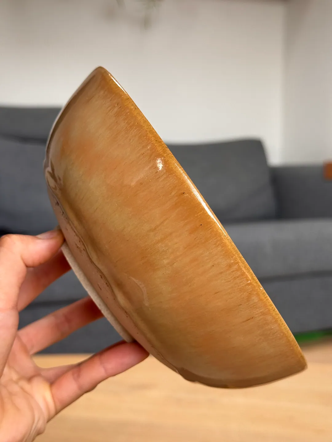 Bowl 005, view 2