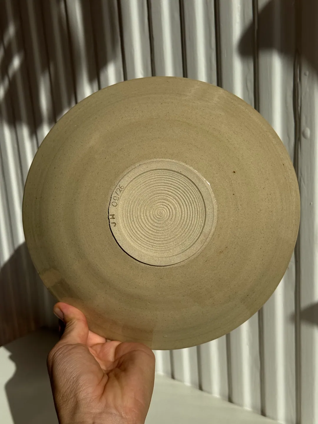 Curved plate 022, view 3